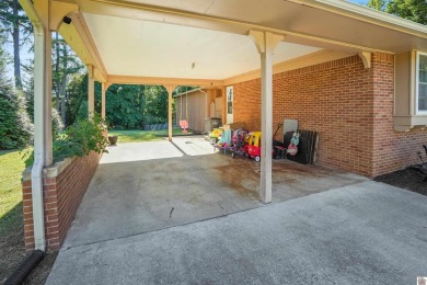 Welcome to the Southern dream everyone's been waiting for! This on Mayfield-Graves Country Club in Kentucky - for sale on GolfHomes.com, golf home, golf lot