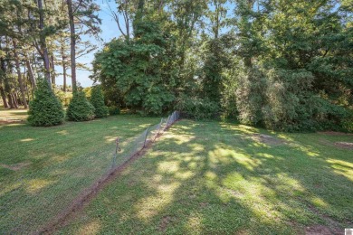 Welcome to the Southern dream everyone's been waiting for! This on Mayfield-Graves Country Club in Kentucky - for sale on GolfHomes.com, golf home, golf lot
