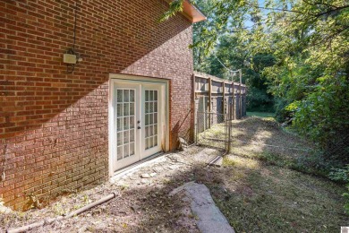 Welcome to the Southern dream everyone's been waiting for! This on Mayfield-Graves Country Club in Kentucky - for sale on GolfHomes.com, golf home, golf lot