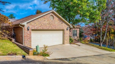 Welcome to this beautiful 3-bedroom, 2-bathroom home, ideally on Pleasant Valley Country Club in Arkansas - for sale on GolfHomes.com, golf home, golf lot