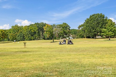 Waterfront townhouse in the sought-after community of Links of on Links O Tryon in South Carolina - for sale on GolfHomes.com, golf home, golf lot