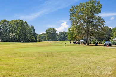 Waterfront townhouse in the sought-after community of Links of on Links O Tryon in South Carolina - for sale on GolfHomes.com, golf home, golf lot