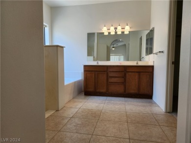 FREDDIE MAC REO: Enjoy the next phase of life in this 3 bedroom on Mojave Resort Golf Club in Nevada - for sale on GolfHomes.com, golf home, golf lot