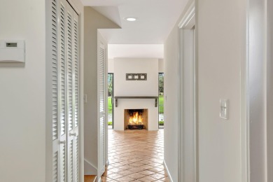 Charming 2 bedroom, 2 bathroom Villa, covered parking for 2 on The President Country Club in Florida - for sale on GolfHomes.com, golf home, golf lot