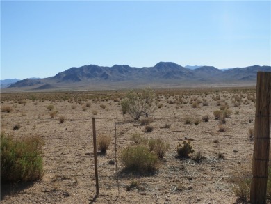 This 1/4 acre lot backs up to the University ranch land for on Valle Vista Golf Course in Arizona - for sale on GolfHomes.com, golf home, golf lot