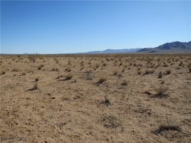 This 1/4 acre lot backs up to the University ranch land for on Valle Vista Golf Course in Arizona - for sale on GolfHomes.com, golf home, golf lot