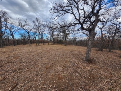 Beautiful build site in Nocona Hills, right down the street to on Nocona Hills Golf Course in Texas - for sale on GolfHomes.com, golf home, golf lot