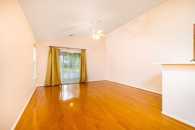 Come say hello to 190 Droos Way and goodbye to your search. This on Shadowmoss Plantation Golf Club in South Carolina - for sale on GolfHomes.com, golf home, golf lot