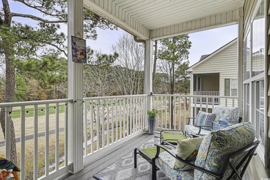 This bright, spacious 3-bedroom, 2-bath end-unit condo is on Blackmoor Golf Club in South Carolina - for sale on GolfHomes.com, golf home, golf lot