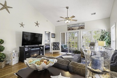 This bright, spacious 3-bedroom, 2-bath end-unit condo is on Blackmoor Golf Club in South Carolina - for sale on GolfHomes.com, golf home, golf lot