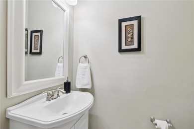 Fantastic end-unit townhome tucked into a prime Blaine location! on TPC of the Twin Cities in Minnesota - for sale on GolfHomes.com, golf home, golf lot