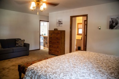 Beautiful getaway in Angel Fire only 1.7 mi from the ski base on Angel Fire Resort Country Club in New Mexico - for sale on GolfHomes.com, golf home, golf lot
