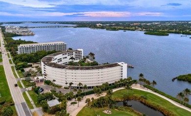 5th floor of The President--an iconic and timeless building in on Palm Beach Par-3 Golf Course in Florida - for sale on GolfHomes.com, golf home, golf lot
