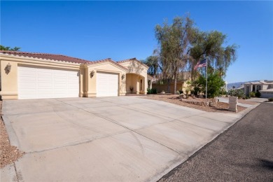 This stunning golf course area home is tucked in a quiet on London Bridge Golf Course in Arizona - for sale on GolfHomes.com, golf home, golf lot