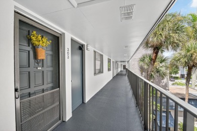 Do not miss this stunning totally remodeled furnished negotiable on Fountains Golf and Country Club in Florida - for sale on GolfHomes.com, golf home, golf lot