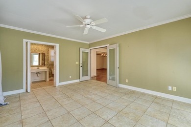 Newly Renovated! Stunning 4 bedroom/3.5 bathroom on Country Club of Spartanburg in South Carolina - for sale on GolfHomes.com, golf home, golf lot