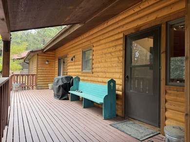 Beautiful getaway in Angel Fire only 1.7 mi from the ski base on Angel Fire Resort Country Club in New Mexico - for sale on GolfHomes.com, golf home, golf lot