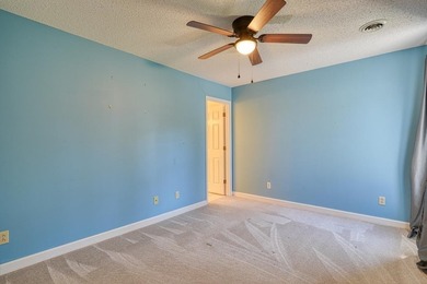 Newly Renovated! Stunning 4 bedroom/3.5 bathroom on Country Club of Spartanburg in South Carolina - for sale on GolfHomes.com, golf home, golf lot