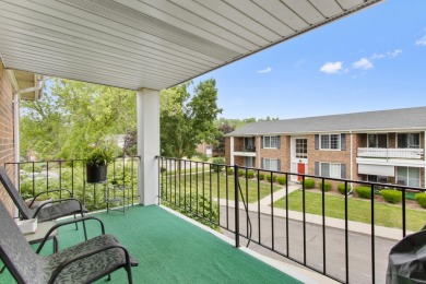 This spacious upper unit features a large living room, two on Beech Woods Golf Course in Michigan - for sale on GolfHomes.com, golf home, golf lot