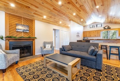As a busy short-term rental, ready to sleep 8 people, this fully on Woodstone Meadows Golf Course At Massanutten in Virginia - for sale on GolfHomes.com, golf home, golf lot