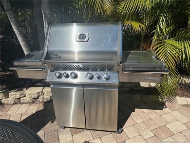 GREAT PRICE on this lush, turnkey corner lot overlooking the on Motorcoach Resort Golf Course in Florida - for sale on GolfHomes.com, golf home, golf lot