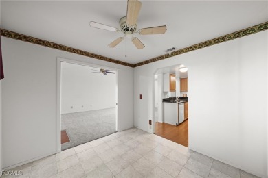 Cross Creek Golfing Community - 2 Bedrooms + Den, 2 Bathrooms on Cross Creek Country Club in Florida - for sale on GolfHomes.com, golf home, golf lot