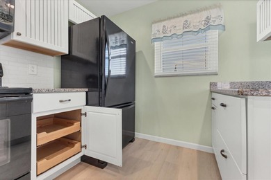 One or more photo(s) has been virtually staged. Welcome to the on Pinebrook/Ironwood Golf Course in Florida - for sale on GolfHomes.com, golf home, golf lot