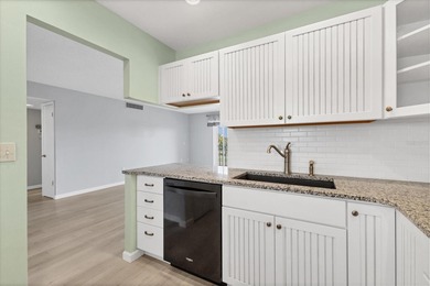 One or more photo(s) has been virtually staged. Welcome to the on Pinebrook/Ironwood Golf Course in Florida - for sale on GolfHomes.com, golf home, golf lot