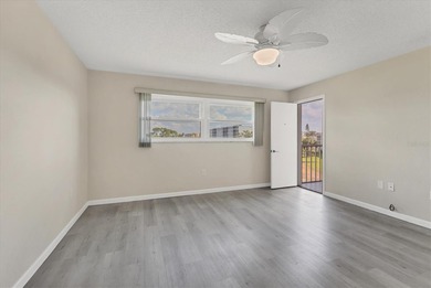 One or more photo(s) has been virtually staged. Welcome to the on Pinebrook/Ironwood Golf Course in Florida - for sale on GolfHomes.com, golf home, golf lot