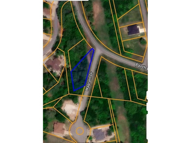 Build your dream home in desirable Bella Vista! Steps away from on Bella Vista Country Club - Highlands in Arkansas - for sale on GolfHomes.com, golf home, golf lot