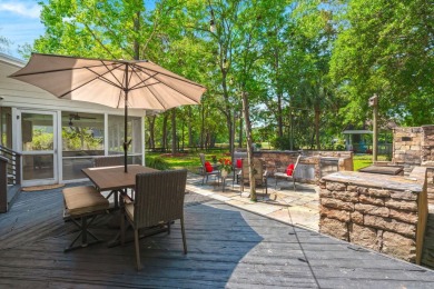 Calling all entertainers, this place is for YOU! Stop scrolling on Shadowmoss Plantation Golf Club in South Carolina - for sale on GolfHomes.com, golf home, golf lot