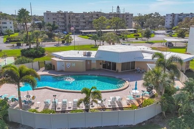 One or more photo(s) has been virtually staged. Welcome to the on Pinebrook/Ironwood Golf Course in Florida - for sale on GolfHomes.com, golf home, golf lot