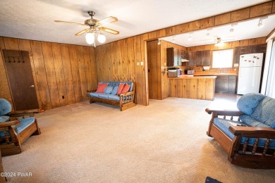 Welcome to this charming ranch-style home located in the on The Hideout Golf in Pennsylvania - for sale on GolfHomes.com, golf home, golf lot