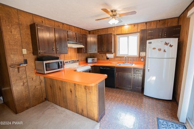 Welcome to this charming ranch-style home located in the on The Hideout Golf in Pennsylvania - for sale on GolfHomes.com, golf home, golf lot