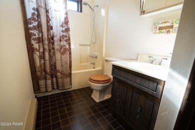Welcome to this charming ranch-style home located in the on The Hideout Golf in Pennsylvania - for sale on GolfHomes.com, golf home, golf lot