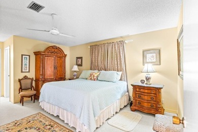 Spacious, Low-Maintenance Living in Leisureville of Boynton on Leisureville Community Golf Course in Florida - for sale on GolfHomes.com, golf home, golf lot