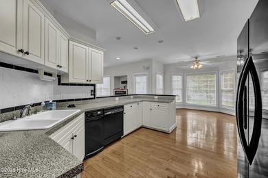 FRESH NEW LOOK!!! Interior repainted, new carpet downstairs, and on Carolina National Golf Club in North Carolina - for sale on GolfHomes.com, golf home, golf lot