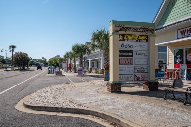 This METICULOUSLY MAINTAINED 3BD, 2BA TOWNHOUSE-STYLE CONDO is on  in South Carolina - for sale on GolfHomes.com, golf home, golf lot