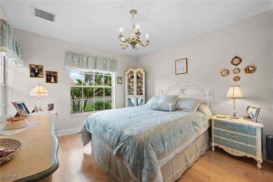 Immaculately maintained and updated 3B/2Ba home in popular Cross on Cross Creek Country Club in Florida - for sale on GolfHomes.com, golf home, golf lot