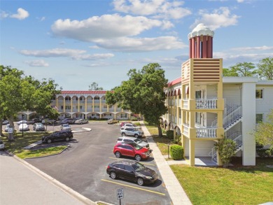 Motivated Sellers! Bring offers! Light, Bright, and Airy! on On Top Of The World Golf Course in Florida - for sale on GolfHomes.com, golf home, golf lot