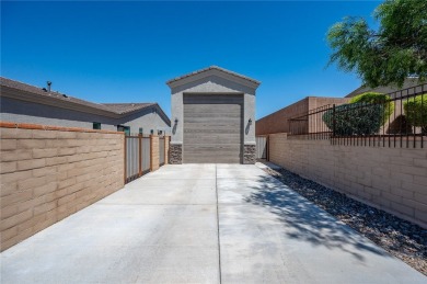 3259 Esmerelda Drive is a single-family residence that presents on Laughlin Ranch Golf Club in Arizona - for sale on GolfHomes.com, golf home, golf lot