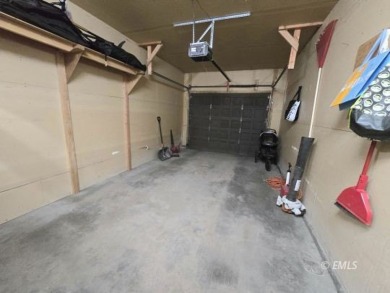 Updated Condo Near Golf Course and Splash Pool! Discover this on Miles City Town and Country Club in Montana - for sale on GolfHomes.com, golf home, golf lot