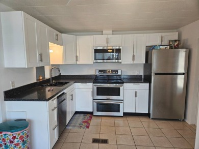 This worry-free, renovated 2-bedroom, 2-bath home, in the heart on The Links Golf Course in Florida - for sale on GolfHomes.com, golf home, golf lot
