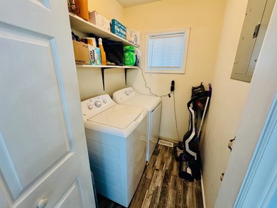 EXCELLENT PRICE ON THIS WELL CONSTRUCTED STICKBUILT, BEACH HOUSE on Prestwick Country Club in South Carolina - for sale on GolfHomes.com, golf home, golf lot