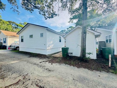 EXCELLENT PRICE ON THIS WELL CONSTRUCTED STICKBUILT, BEACH HOUSE on Prestwick Country Club in South Carolina - for sale on GolfHomes.com, golf home, golf lot