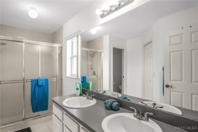 Very nice 4 bedroom, 2 bathroom pool house in Connell Lake on LakeSide Country Club in Florida - for sale on GolfHomes.com, golf home, golf lot