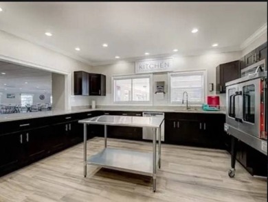 This worry-free, renovated 2-bedroom, 2-bath home, in the heart on The Links Golf Course in Florida - for sale on GolfHomes.com, golf home, golf lot