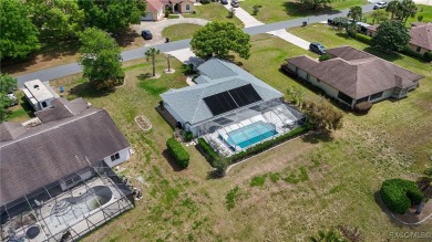Very nice 4 bedroom, 2 bathroom pool house in Connell Lake on LakeSide Country Club in Florida - for sale on GolfHomes.com, golf home, golf lot