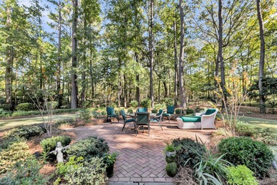 Absolutely stunning 4 bedroom, 3.5 bath, 3,350 sqft home set on on Dunes West Golf Club in South Carolina - for sale on GolfHomes.com, golf home, golf lot