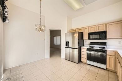 Split bedroom floor plan in upper Sun City Summerlin.  This on Eagle Crest Golf Club in Nevada - for sale on GolfHomes.com, golf home, golf lot